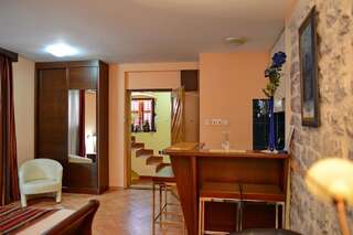 Апартаменты Apartments Parteli Котор Номер-студио-8
